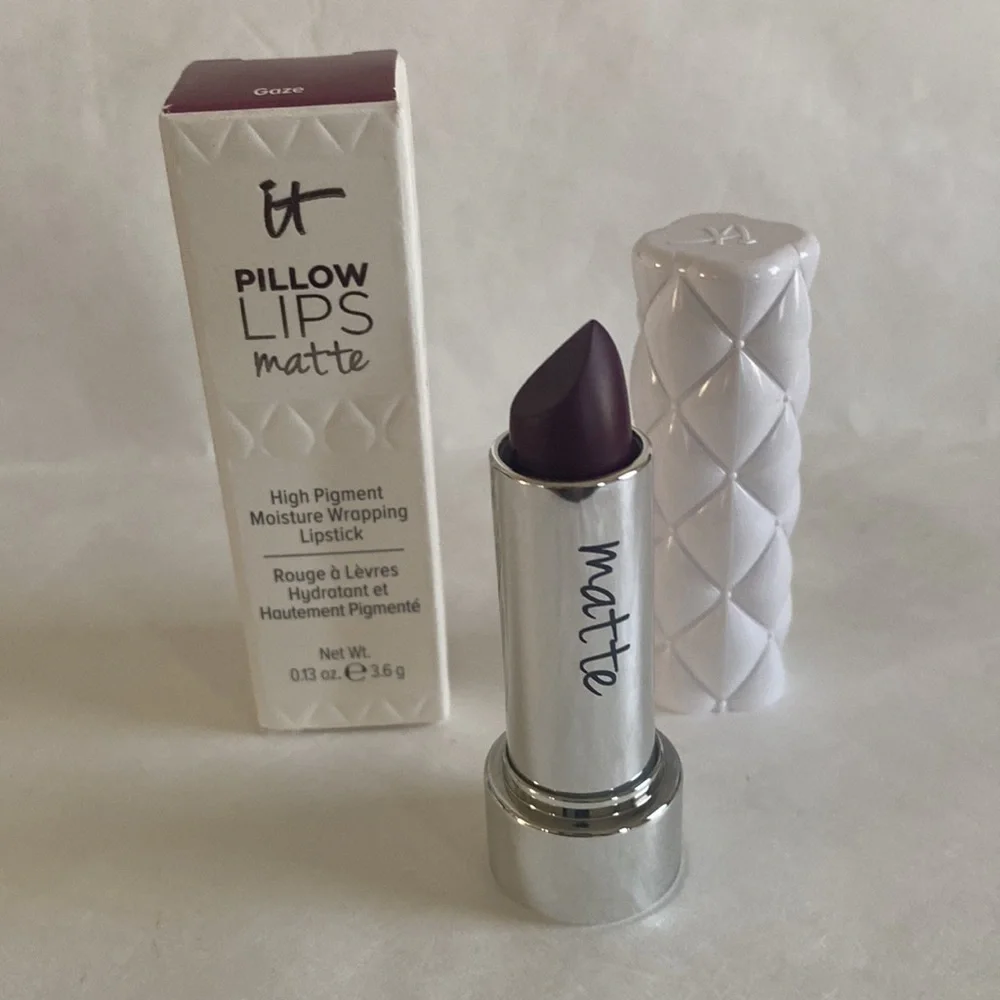 IT COSMETICS Pillow Lips Lipstick Gaze (Magenta Plum) $24 NIB